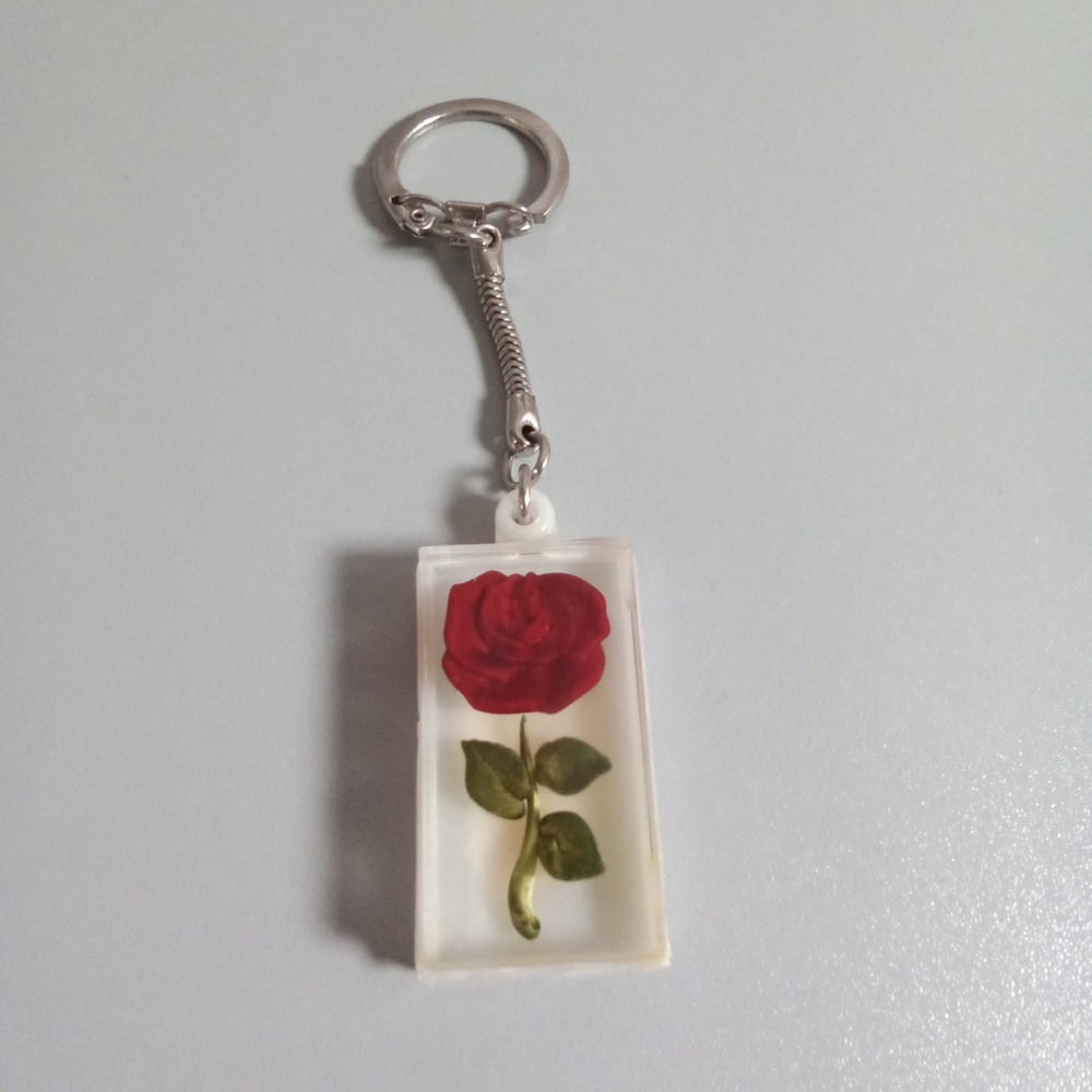 Vintage Artcraft Red Rose Lucite Keychain Rectangular Floral Retro Accessory